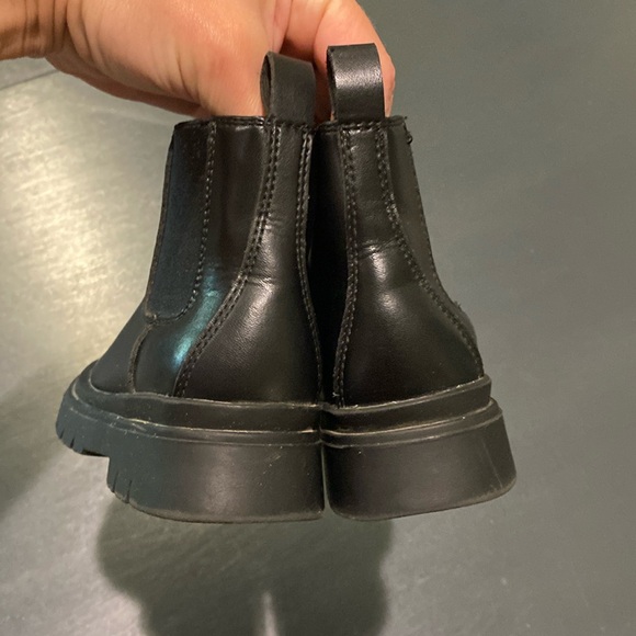 Baby Gap Toddler Ankle Boots - Black - Size 5 - Picture 5 of 10